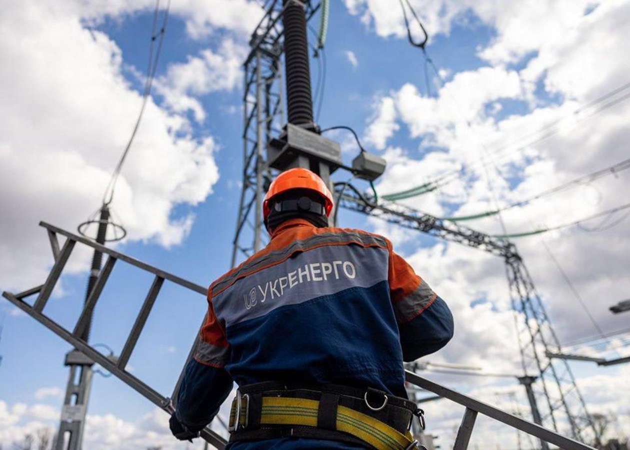 Відключення світла охопили п'ять областей України
