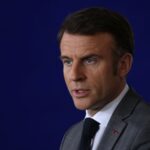 Макрон: Європа має визначити умови діалогу з Росією