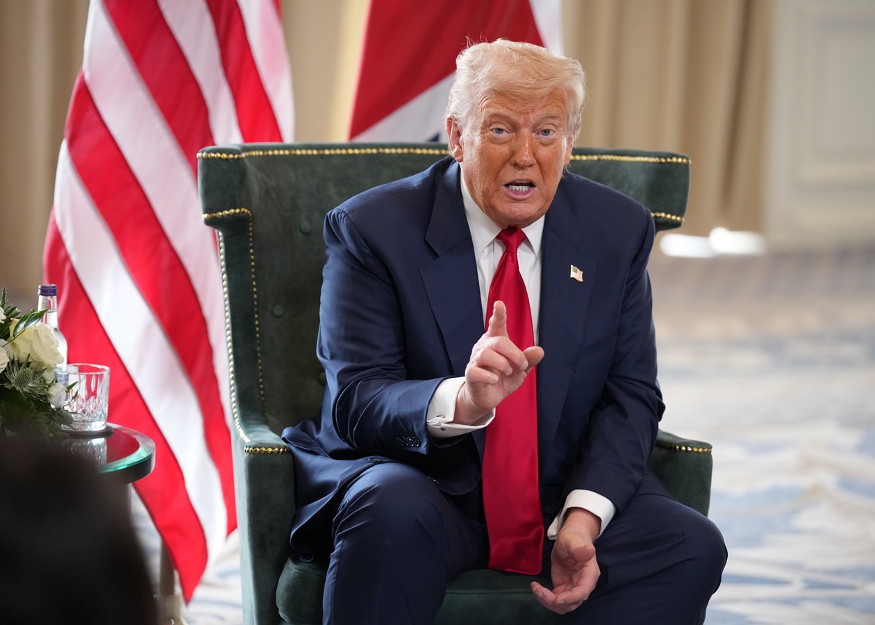 Трамп пригрозив "стерти з лиця землі" ядерні об'єкти Ірану